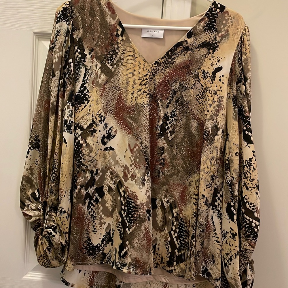 Long sleeved snake print blouse. EUC